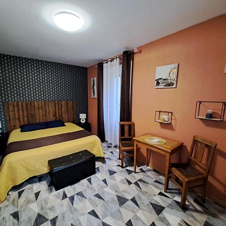 Hotel Le Bearn Bagnères-de-Bigorre Kültér fotó