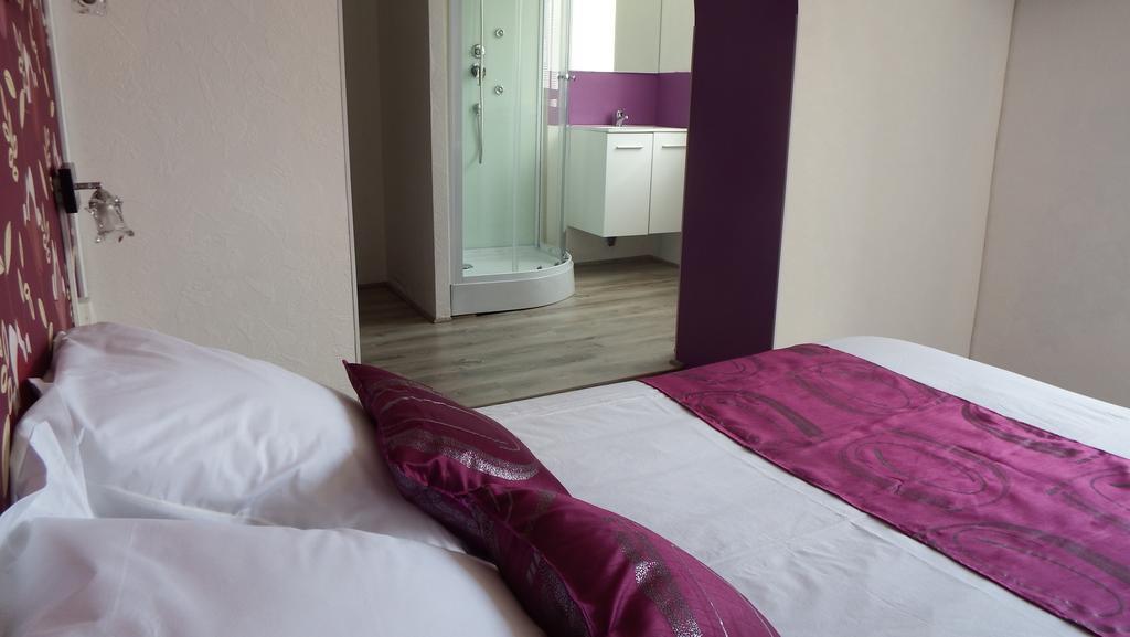 Hotel Le Bearn Bagnères-de-Bigorre Kültér fotó