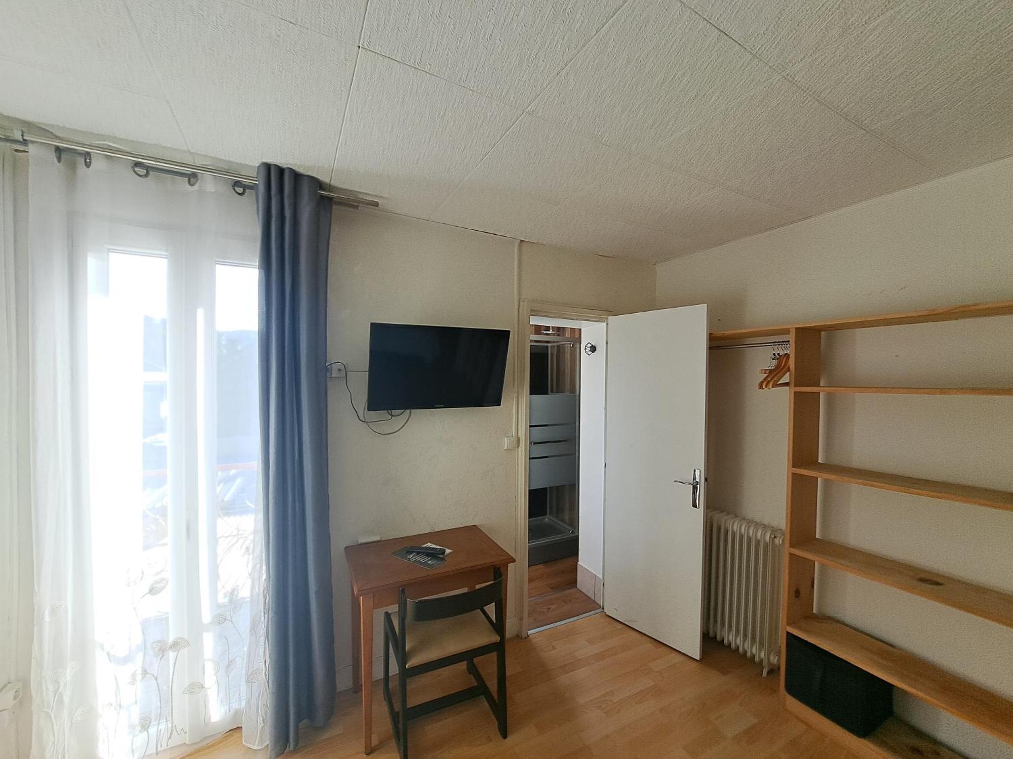 Hotel Le Bearn Bagnères-de-Bigorre Kültér fotó