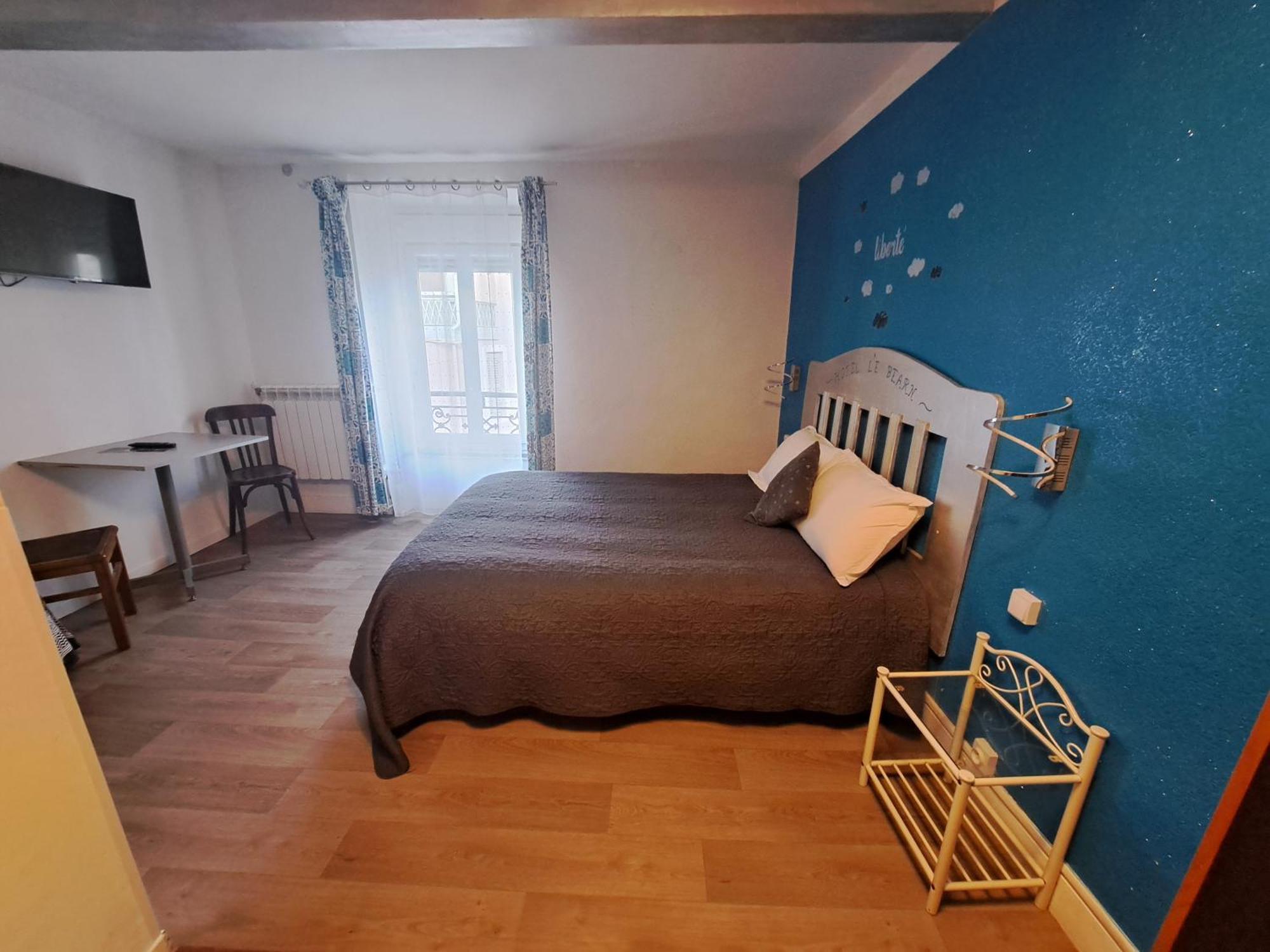 Hotel Le Bearn Bagnères-de-Bigorre Kültér fotó